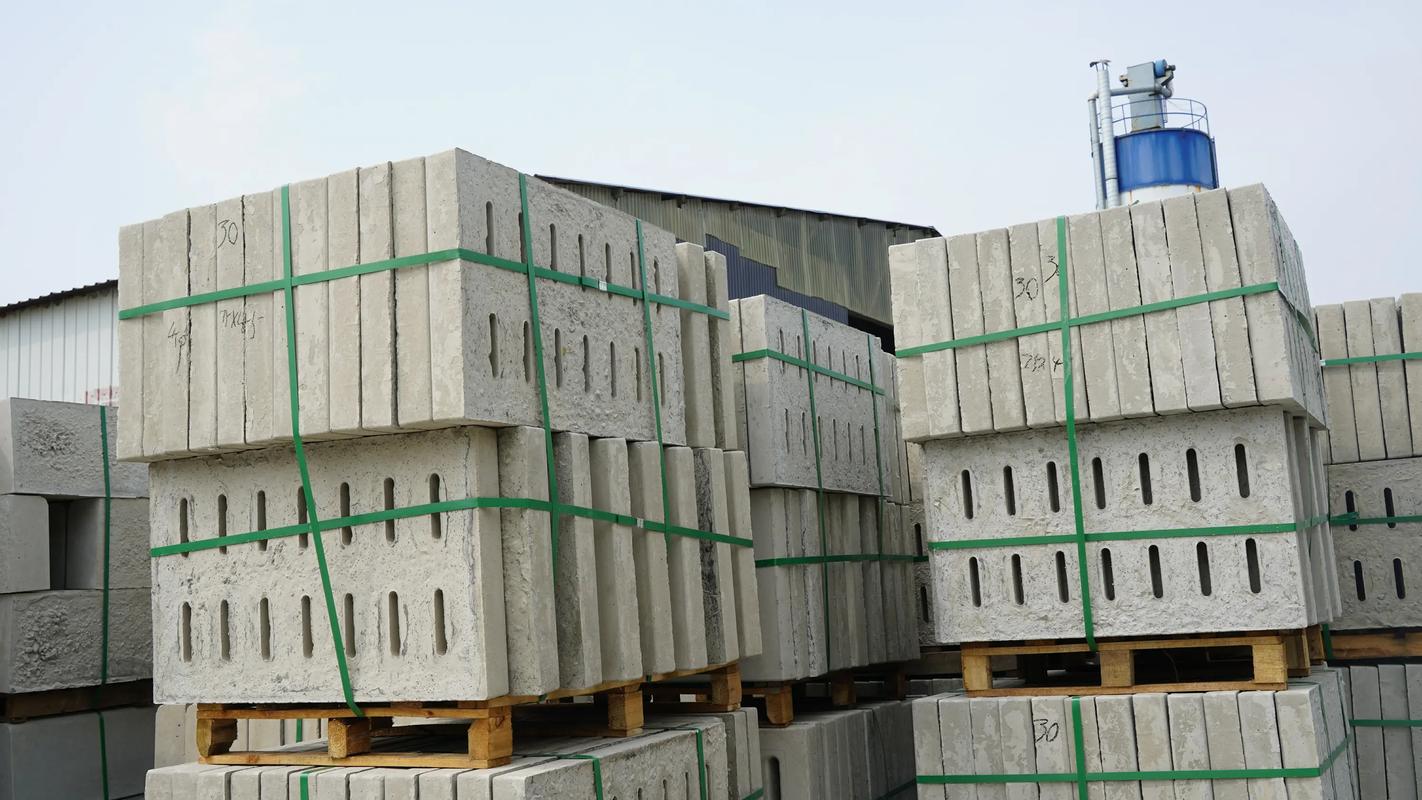 乳山預制水泥篦子廠家，青州萬興建材 深耕水泥制品，品質鑄就信賴